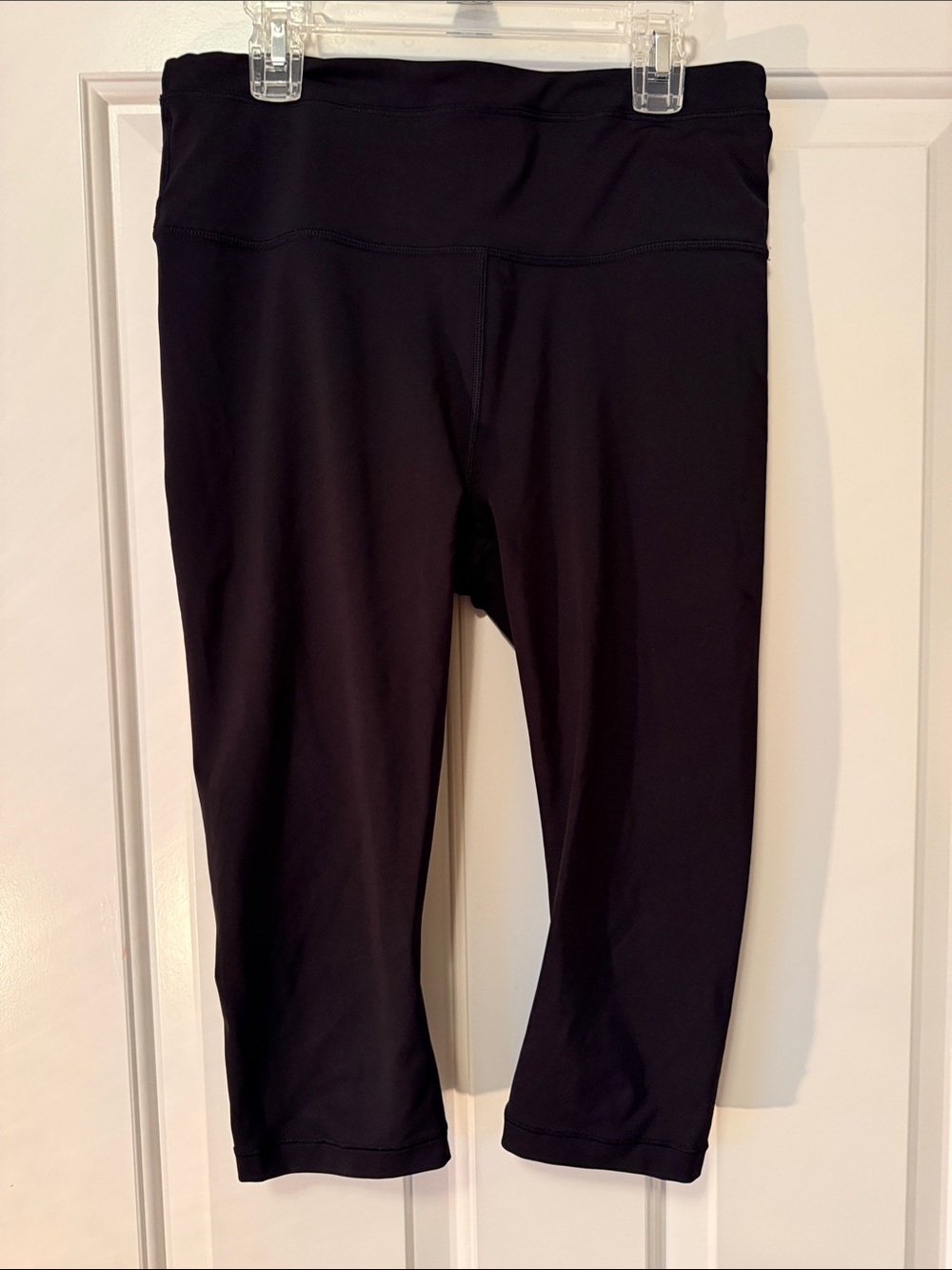 Athleta Black Crop Leggings